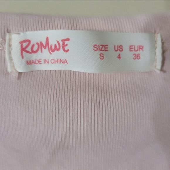 Romwe Pink Cropped Roundneck Short Sleeve Button-Down Shirt - Picture 2 of 10